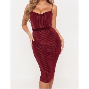 Burgundy Red Velvet Lace Panel Midi Dress, Pretty Little Thing, US 8